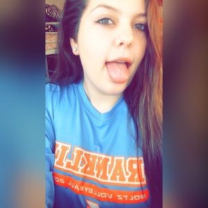 Meet your Posher, Alexis