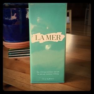 La Mer The Lifting Contour Serum