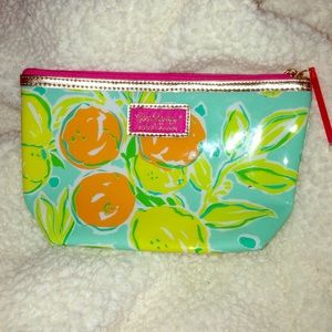Lilly Pulitzer makeup bag