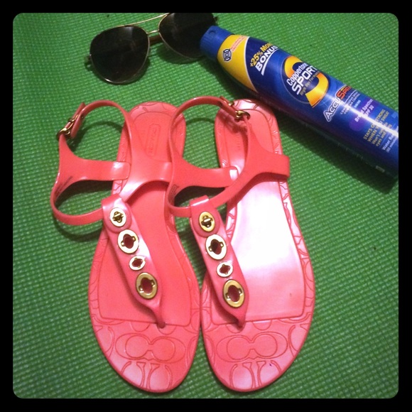 Coral Coach Jelly Sandals sz 8