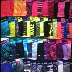 ISO NIKE PROS CHEAP! NOT SELLING
