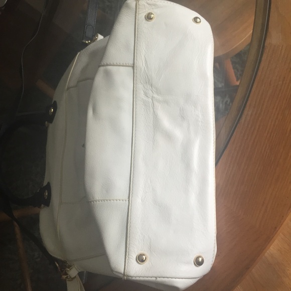 Emma fox shoulder and cross body purse - Picture 4 of 4