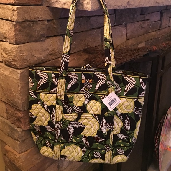 NWT VERA BRADLEY VERA XL TOTE IN LA NEON ROSE RARE