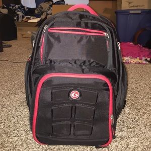 Black 6Pack backpack 💪🏻