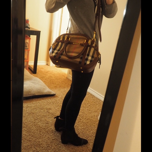 Extra pictures Burberry