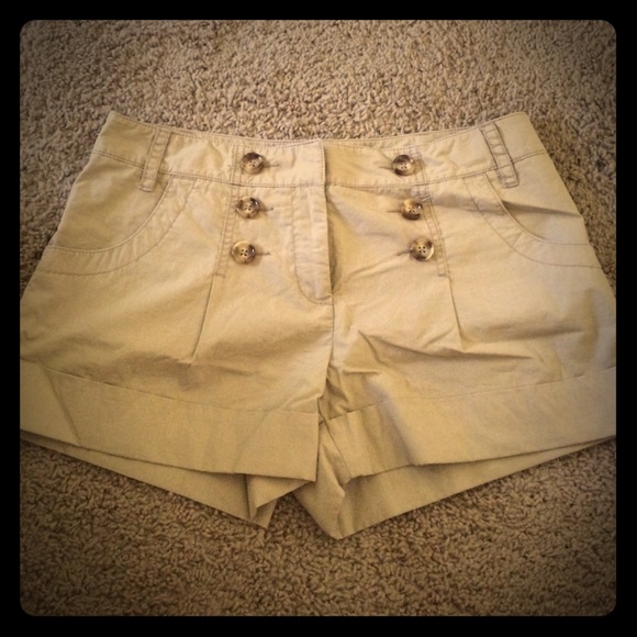 Great Michael Kora Khaki shorts