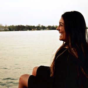 Meet your Posher, Izabella
