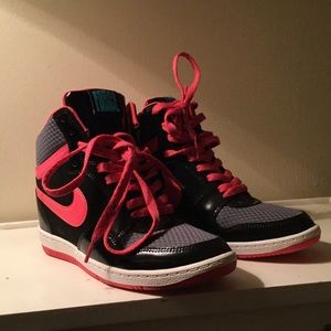 Nike Force wedge sneaker with inside platform