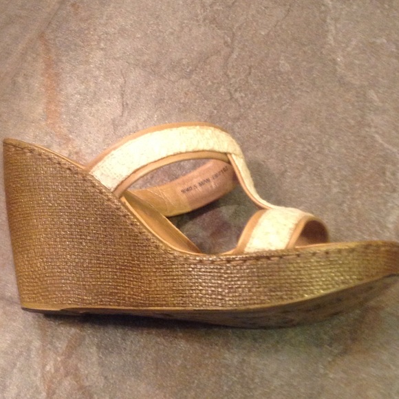 Born sandals - Picture 2 of 3