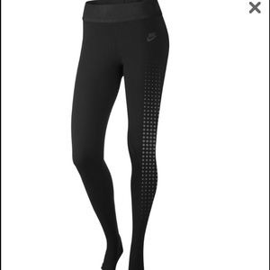 NIKE Stirrup tights