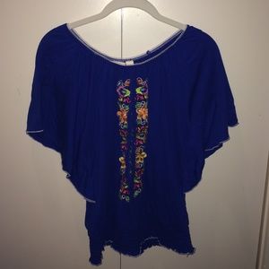 Blue short sleeve shirt