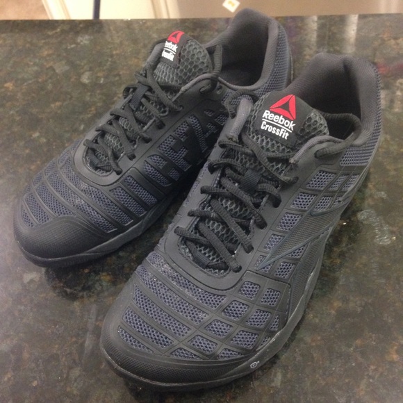 Nano 3 all back men's 9.5