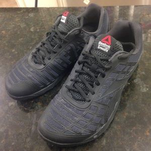 Nano 3 all back men's 9.5