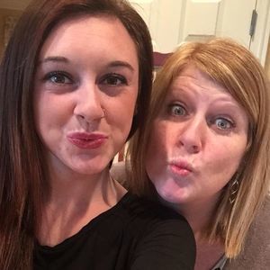 Meet your Posher, Sherry