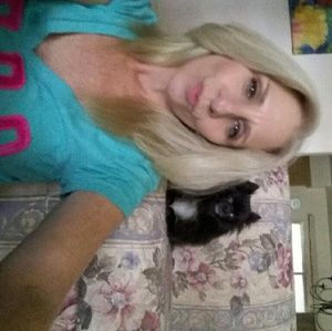 Meet your Posher, Renee