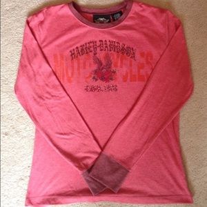 Med pink long sleeve shirt with purple collar