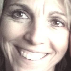 Meet your Posher, Effie