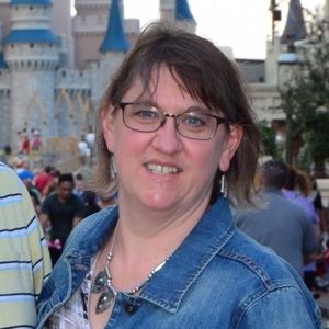 Meet your Posher, Wenda