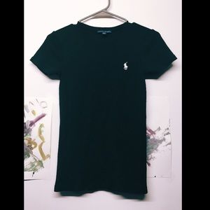 Small black t-shirt