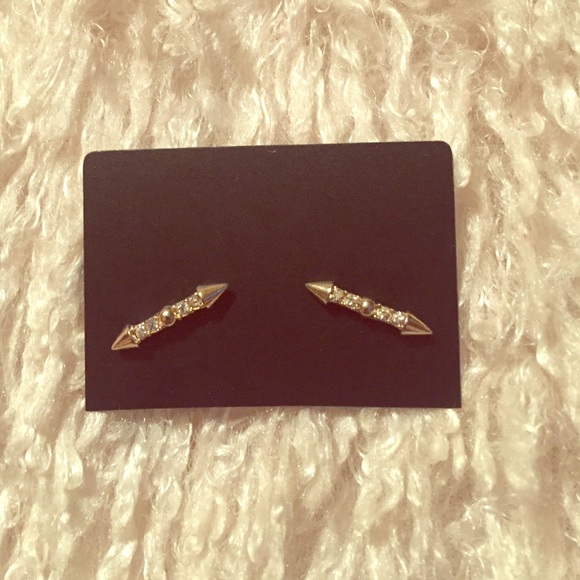 Spear gold CZ earrings