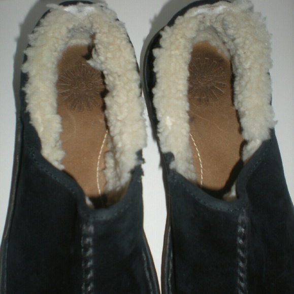 ❌❌ N/A ❌❌ UGGS AUTHENTIC LOAFERS SHOES - SIZE 9 - Picture 2 of 4