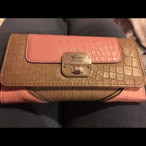 Guess Wallet