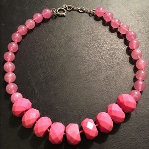 bead necklace in pink
