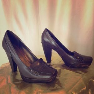 ⚡SALE⚡Kenneth Cole Chocolate Square Toe