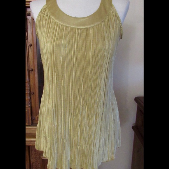The Limited Tops - 🚫🚫SOLD  golden top by The Limited! NWT! 🚫🚫