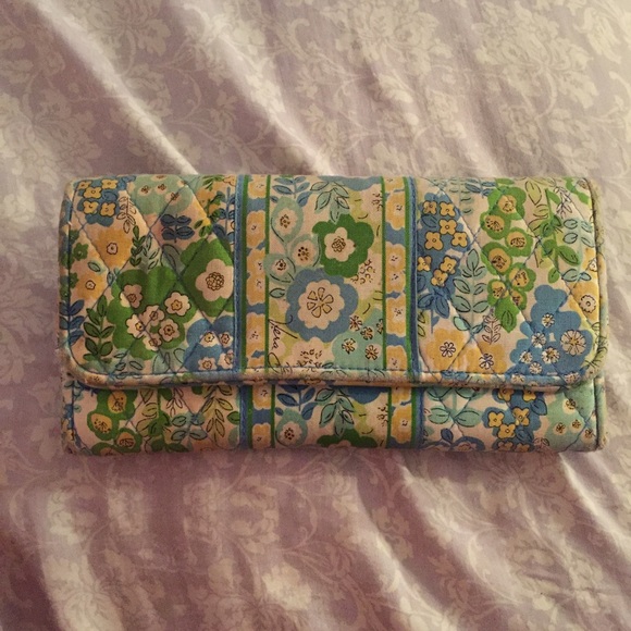 Vera Bradley wallet