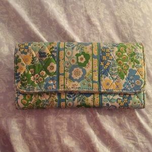 Vera Bradley wallet