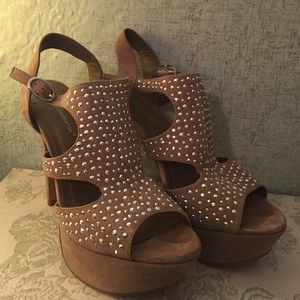 BCBG Generation Nude Heels