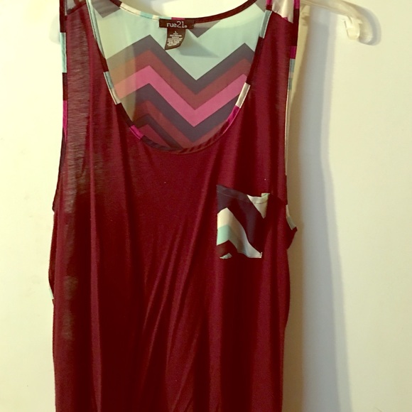 Tops - Maroon chevron tank top