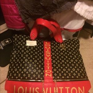 Large purse for trade /Neverful or not