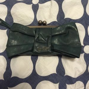 Jessica Simpson clutch