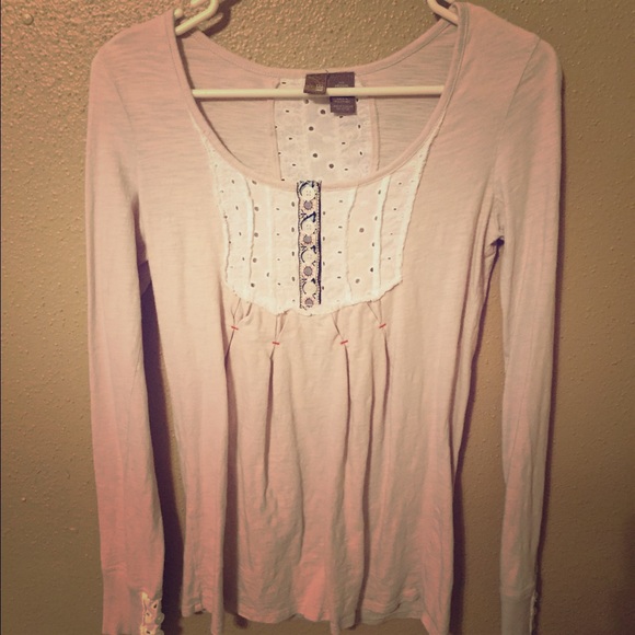 Long sleeved top