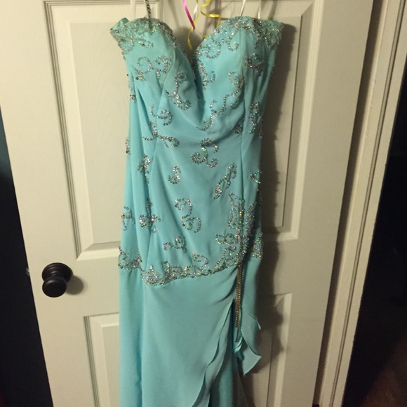 Beautiful Prom gown