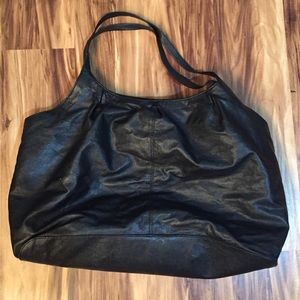 Large tote