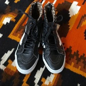 Leather sk8 hi Black Vans