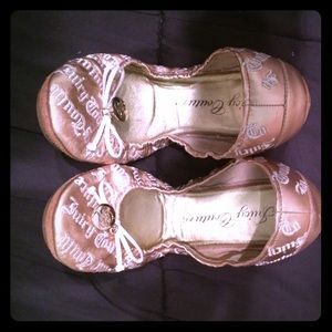 Juicy couture flats size 9