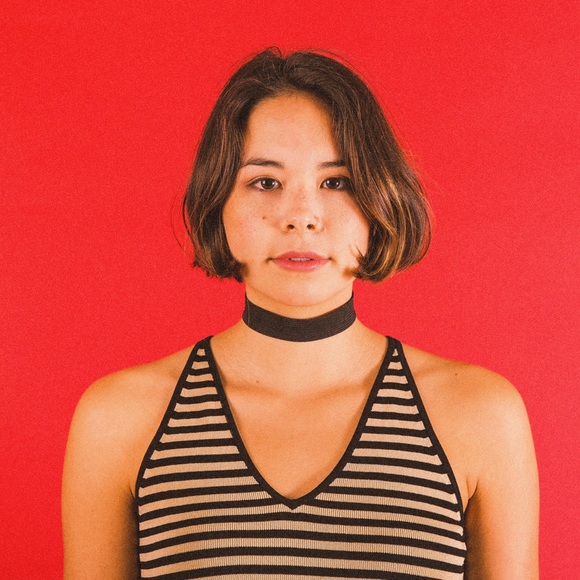 Black elastic band choker