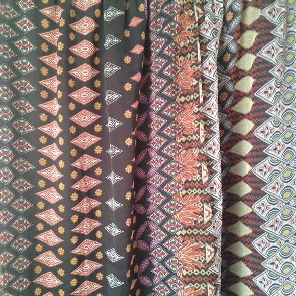 😍SOLD😍Sheer high low patterned bohemian skirt - Picture 2 of 4