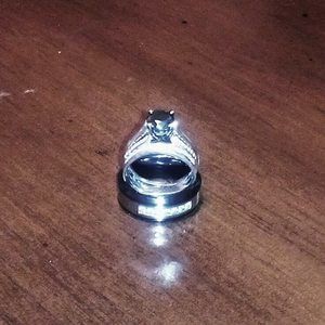 Meet your Posher, Kendra