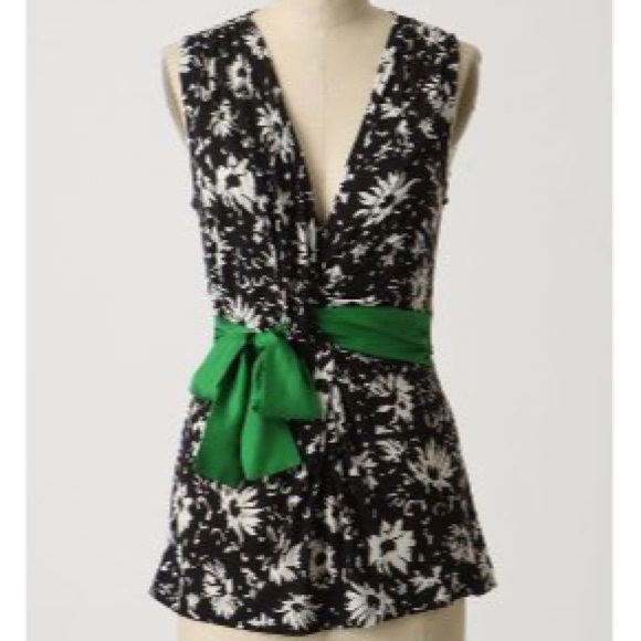 Anthropologie Tops - Ric Rac floral top