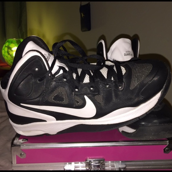 Nike Basketball ball shoes