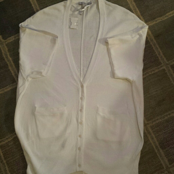 Sweater  BCBG
