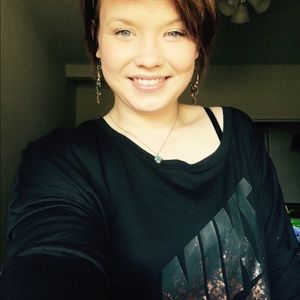 Meet your Posher, Camille