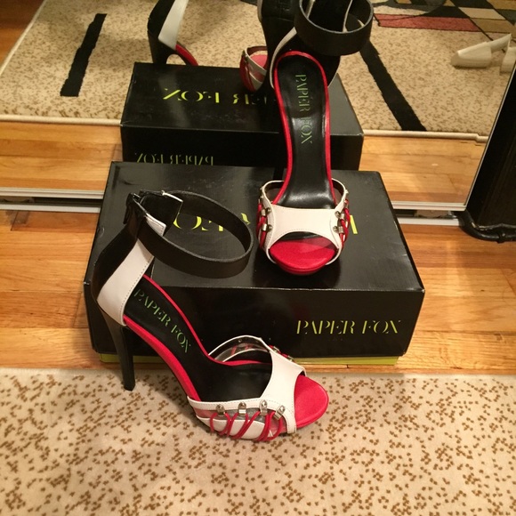 ✨SHOES SHOES SHOES✨ - Picture 3 of 3