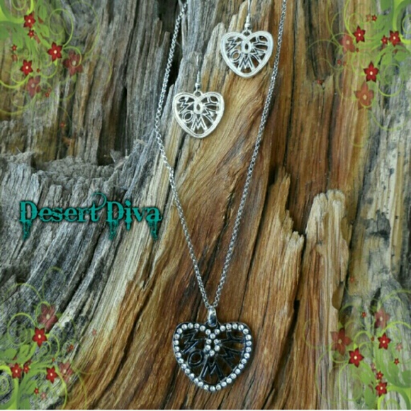 Mommy Necklace Earrings Set - Picture 2 of 3