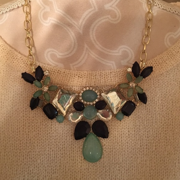 Statement Necklace - Picture 2 of 3